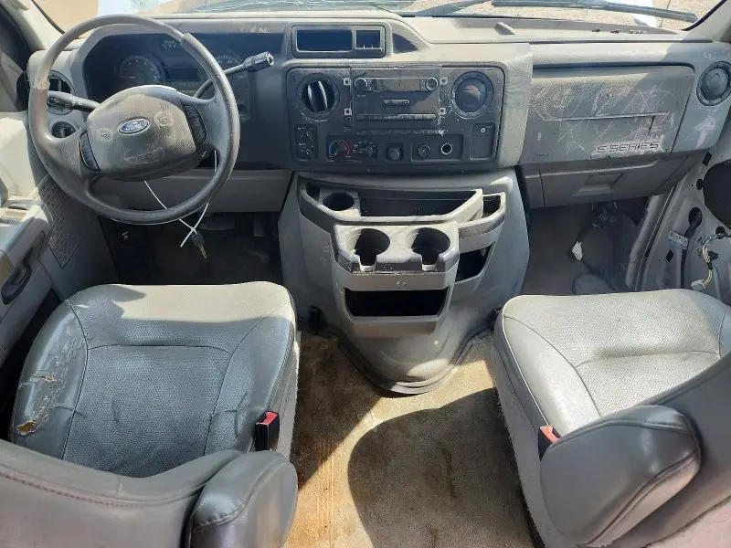 2011 FORD ECONOLINE E350 SUPER DUTY WAGON  