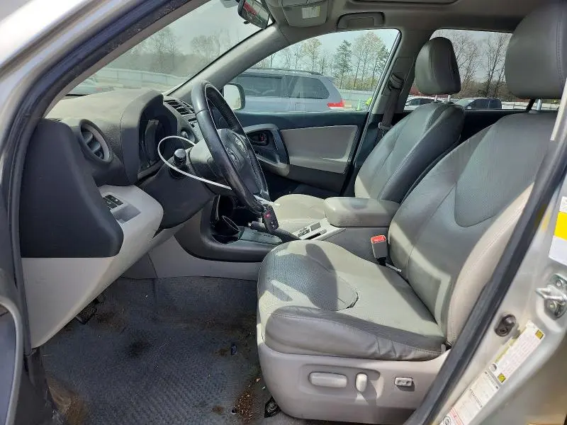 2010 TOYOTA RAV4 LIMITED  