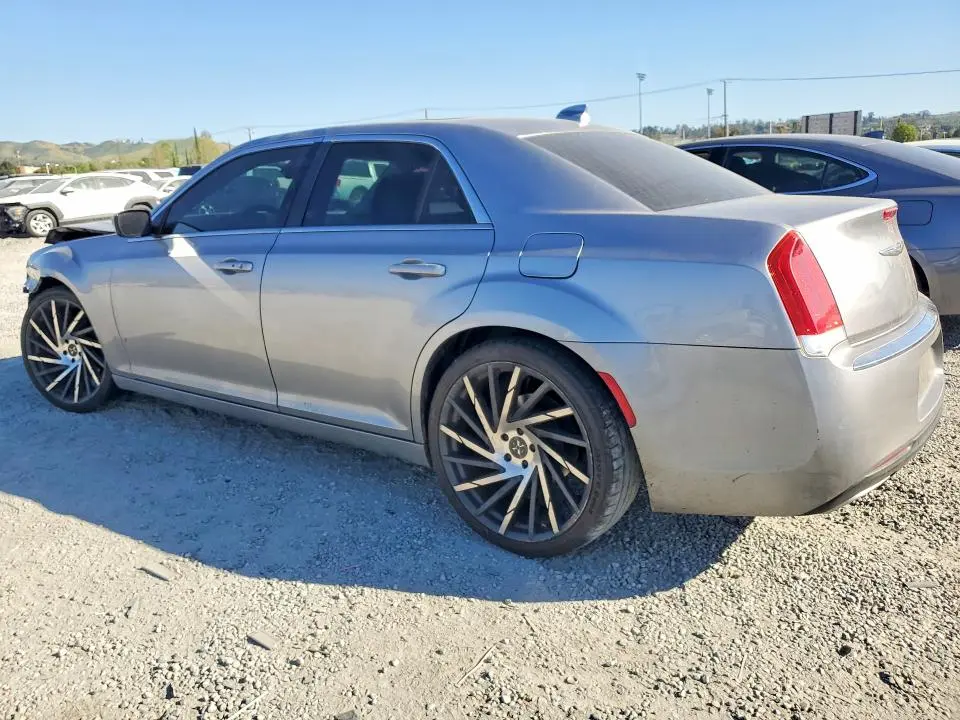 2015 CHRYSLER 300 LIMITED  