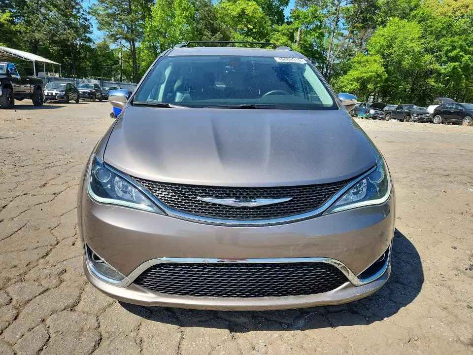 2018 CHRYSLER PACIFICA LIMITED  