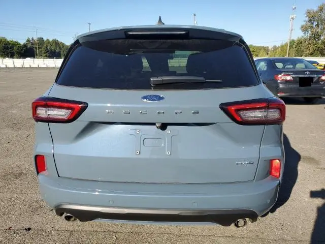 2024 FORD ESCAPE ST LINE  