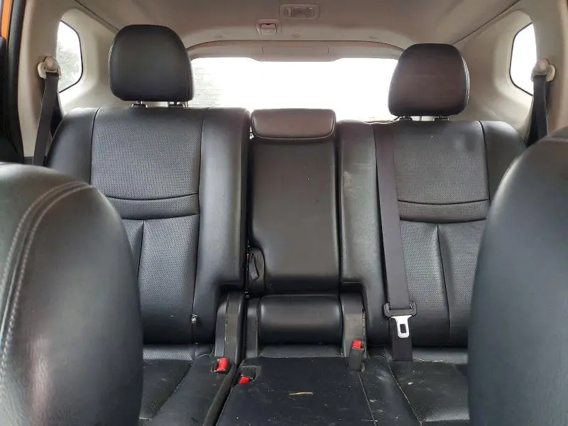 2017 NISSAN ROGUE SL  