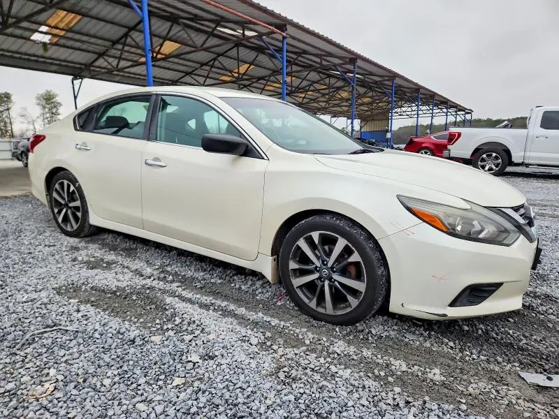 2016 NISSAN ALTIMA 2.5 SR  