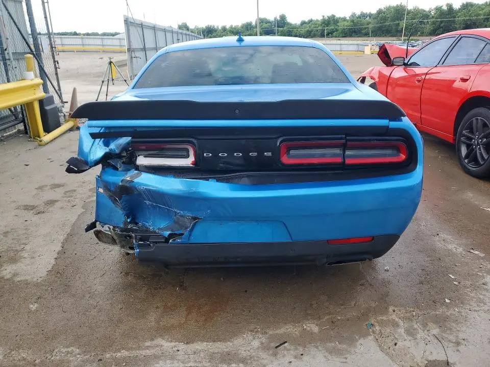 2016 DODGE CHALLENGER R  