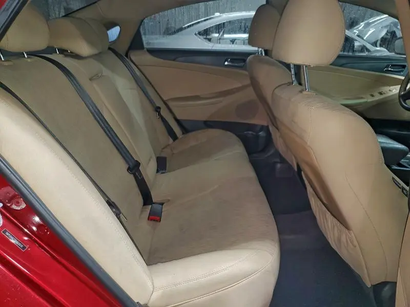 2013 HYUNDAI SONATA GLS  