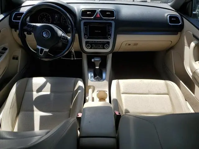 2011 VOLKSWAGEN EOS KOMFORT  