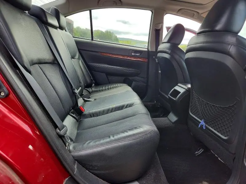 2010 SUBARU LEGACY 2.5I LIMITED  