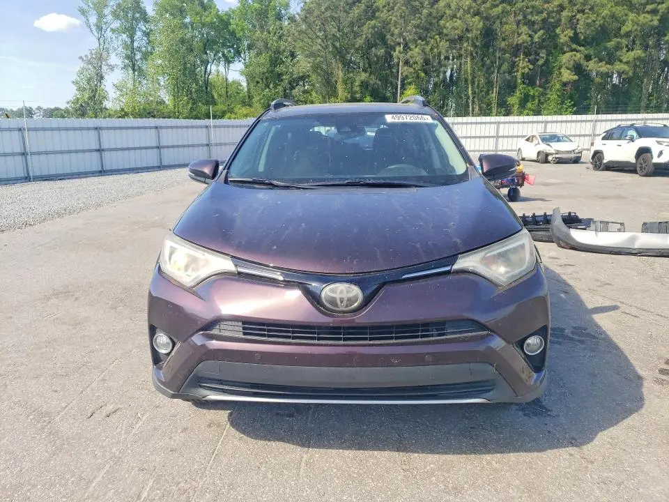 2018 TOYOTA RAV4 XLE  