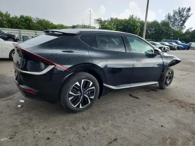 2024 KIA EV6 LIGHT  