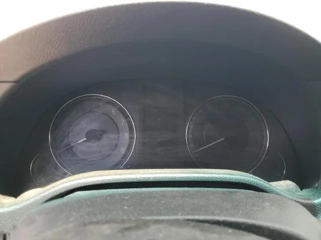 2010 INFINITI G37 BASE  