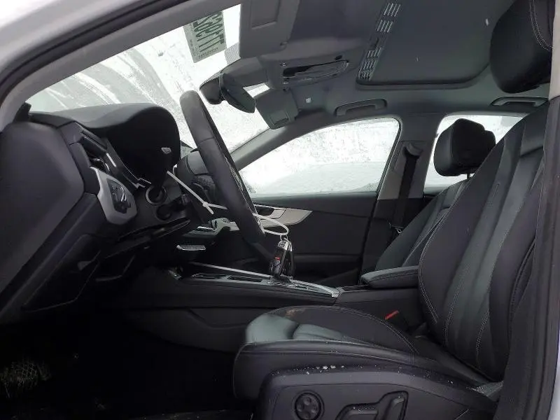 2024 AUDI A4 KOMFORT 45  