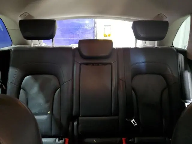 2010 AUDI Q5 PREMIUM  