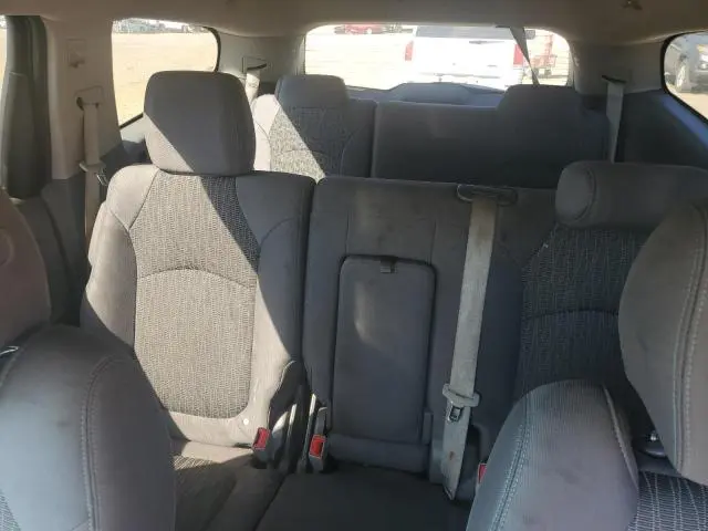 2016 CHEVROLET TRAVERSE LS  