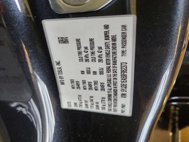 2025 TESLA MODEL 3   