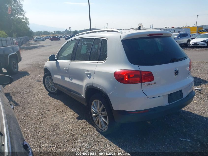 2012 VOLKSWAGEN TIGUAN SE