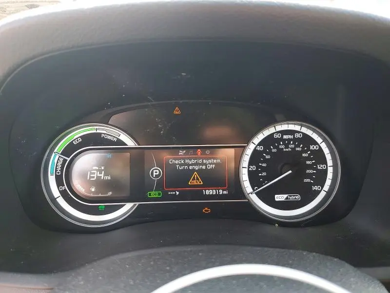 2018 KIA NIRO LX  