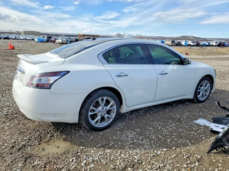 2012 NISSAN MAXIMA   