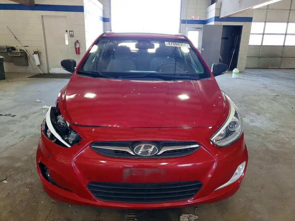 2014 HYUNDAI ACCENT SE  