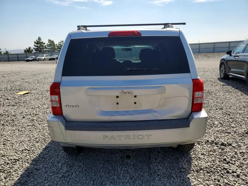 2010 JEEP PATRIOT SPORT  