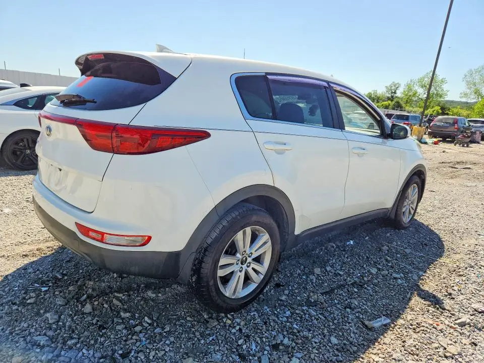 2017 KIA SPORTAGE LX  