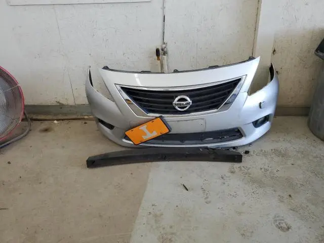 2012 NISSAN VERSA S  
