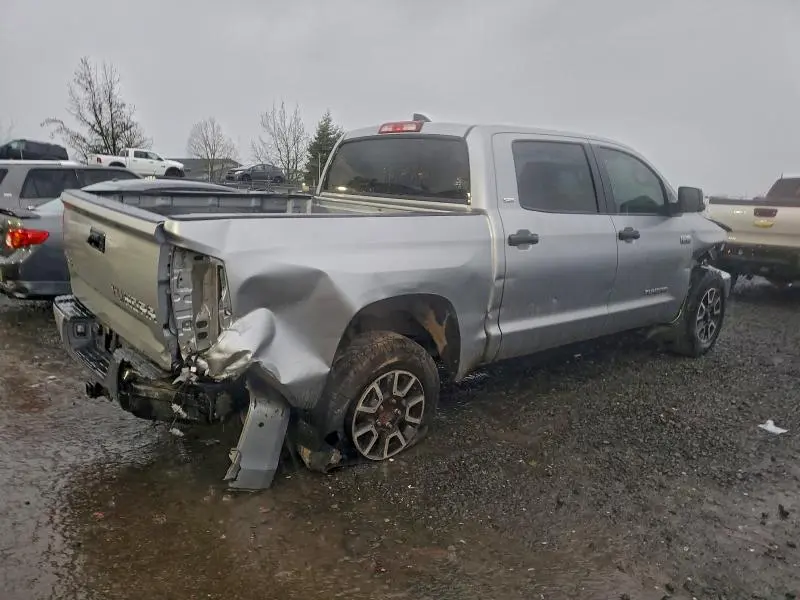 2021 TOYOTA TUNDRA CREWMAX SR5  