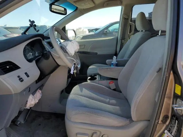 2011 TOYOTA SIENNA LE  