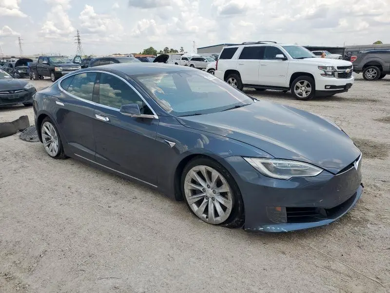 2016 TESLA MODEL S   