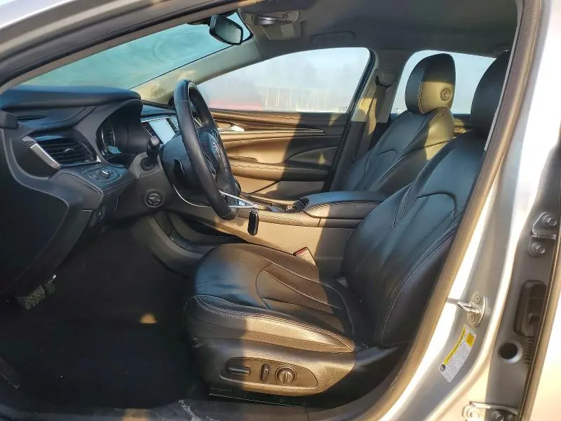 2017 BUICK LACROSSE ESSENCE  