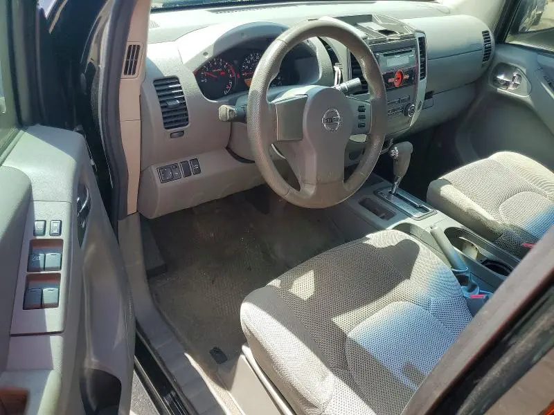 2011 NISSAN FRONTIER S  