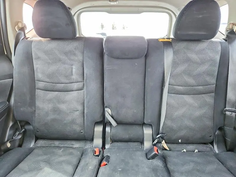 2014 NISSAN ROGUE S  