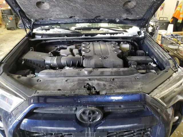 2024 TOYOTA 4RUNNER SR5 PREMIUM  