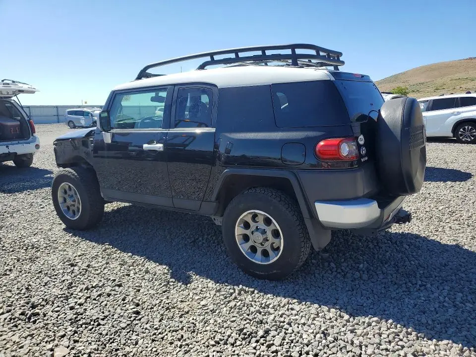 2013 TOYOTA FJ CRUISER BASE  