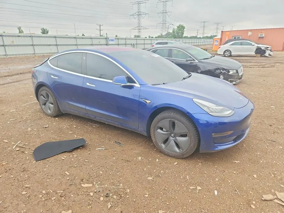 2018 TESLA MODEL 3   