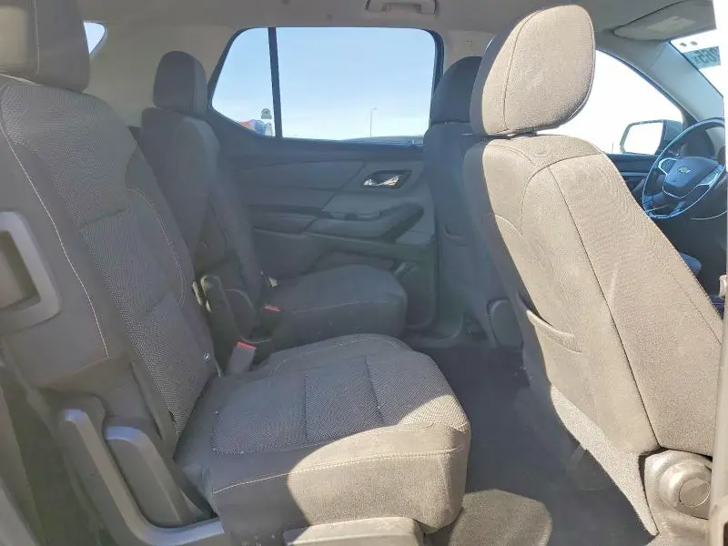 2019 CHEVROLET TRAVERSE LT  