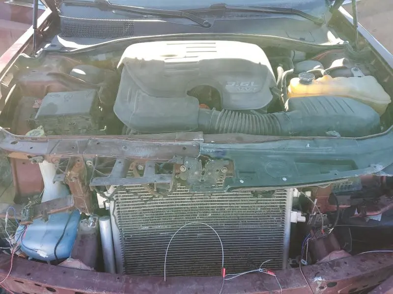 2016 CHRYSLER 300 LIMITED  