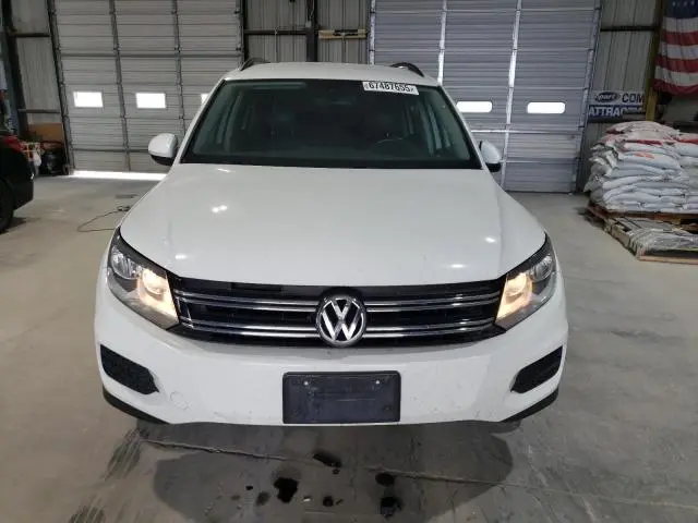 2016 VOLKSWAGEN TIGUAN S  