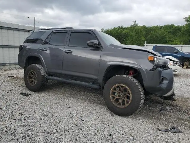 2023 TOYOTA 4RUNNER SE  