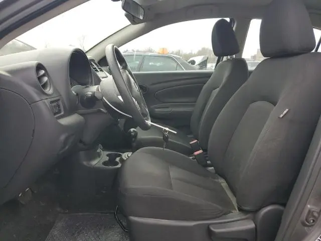 2019 NISSAN VERSA S  