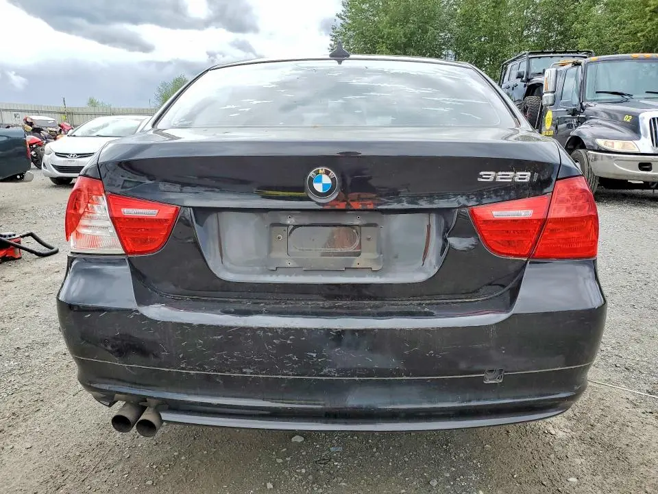2011 BMW 328 XI  