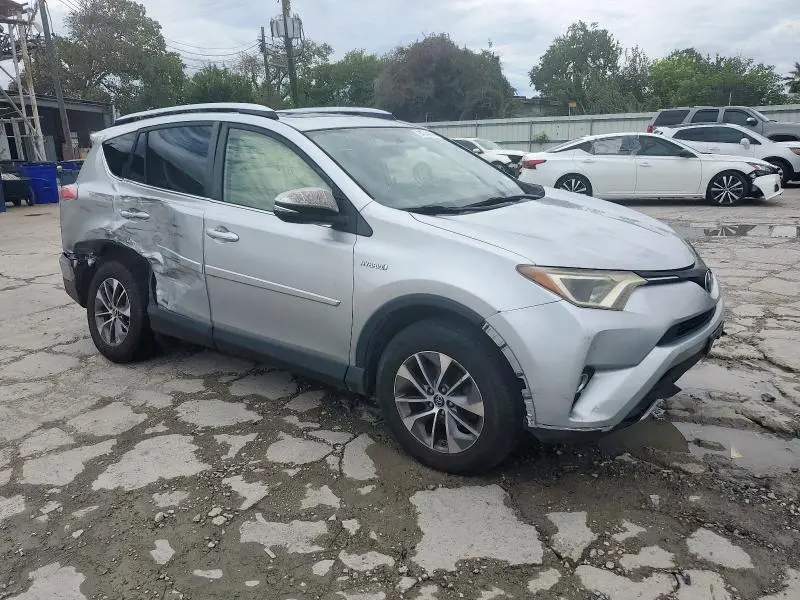 2016 TOYOTA RAV4 HV XLE  