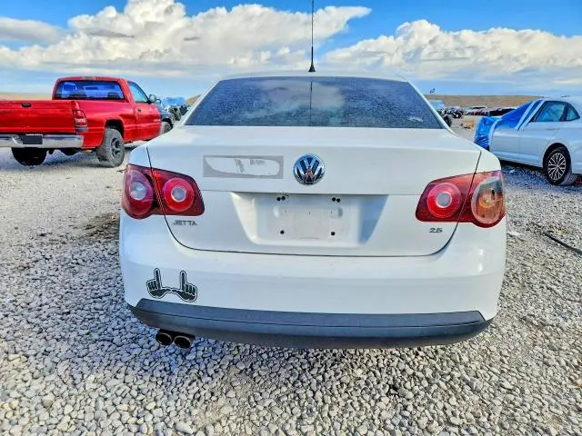 2010 VOLKSWAGEN JETTA LIMITED  