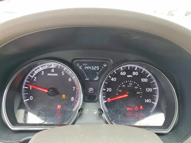 2016 NISSAN VERSA 1.6 SV  