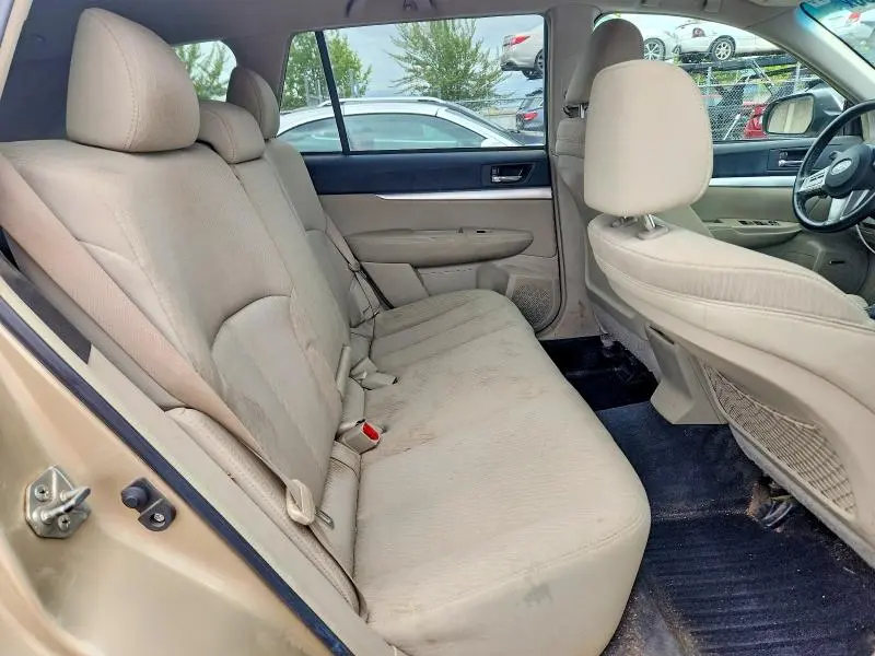 2010 SUBARU OUTBACK 2.5I PREMIUM  