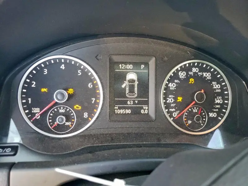 2017 VOLKSWAGEN TIGUAN S  