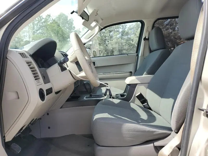 2012 FORD ESCAPE XLS  