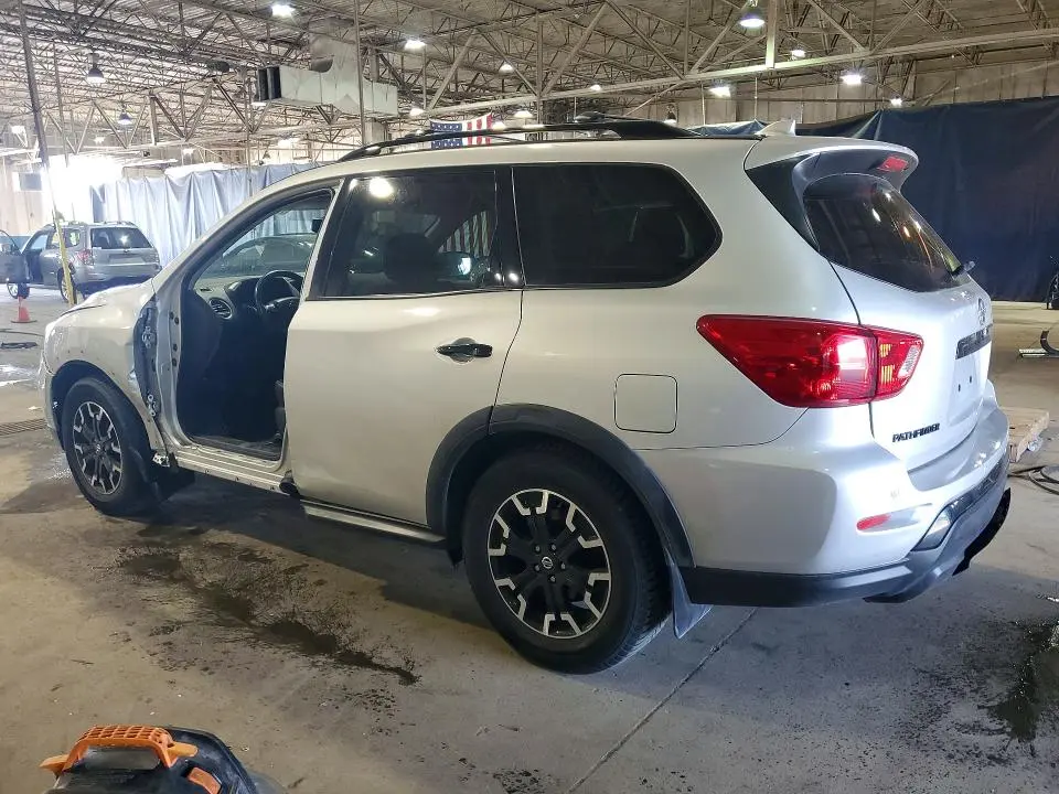2020 NISSAN PATHFINDER SL  