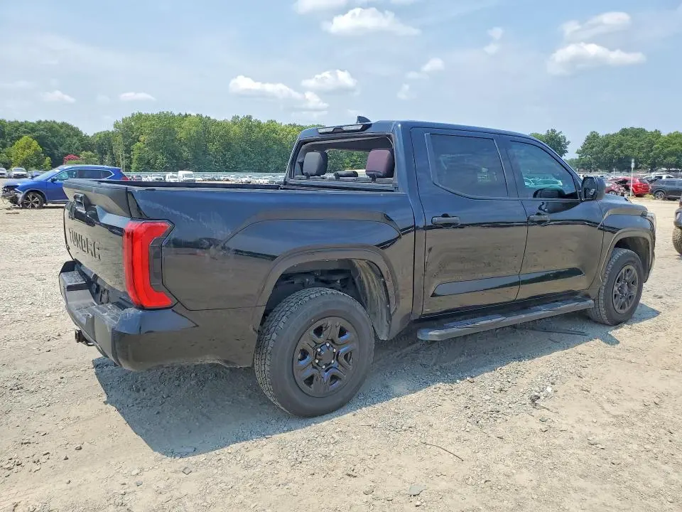 2023 TOYOTA TUNDRA SR  