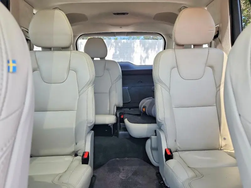 2022 VOLVO XC90 T8 RECHARGE INSCRIPTION  
