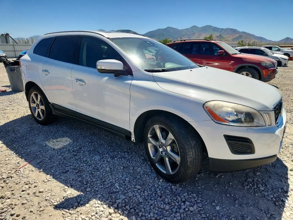 2013 VOLVO XC60 T6  